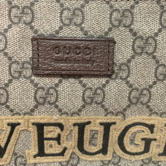 🔶🔶🔶100% Authentic Gucci Beige Supreme Tiger Patch Paramour Tote Crossbody - Picture 4 of 6